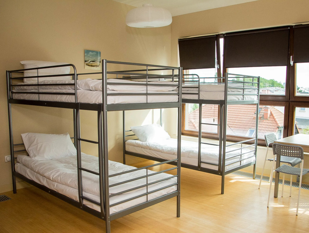 GreenWood Hostel Airport