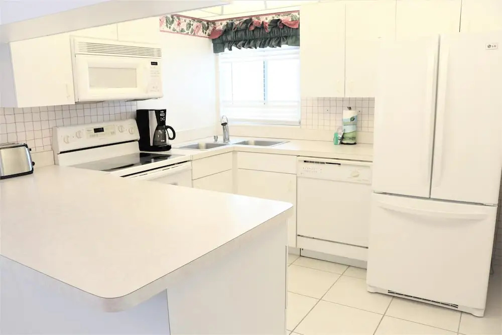 Jamaica Royale T22 - 2 Br Condo