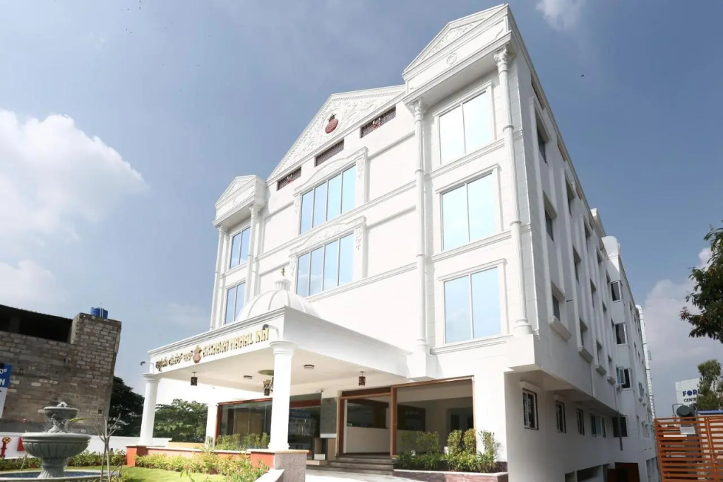 Treebo Premium Akshaya Mahal Inn - Near Mysore Palace
