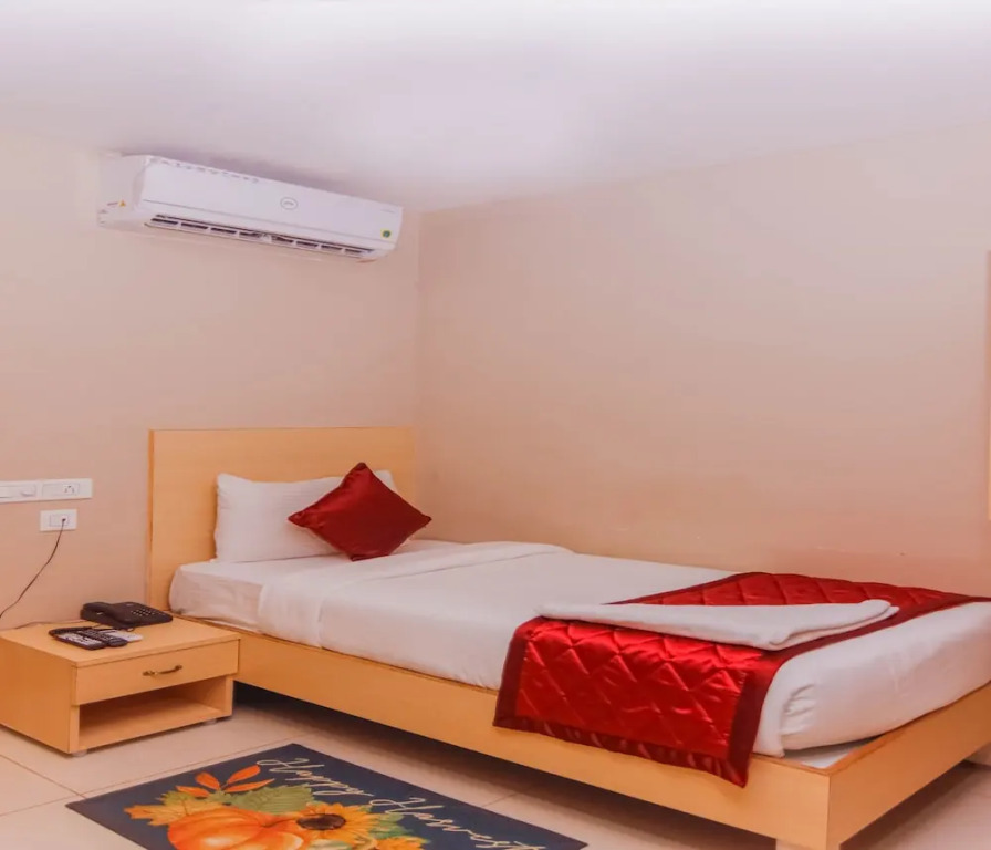 Hotel Vinayaga Tiruppur