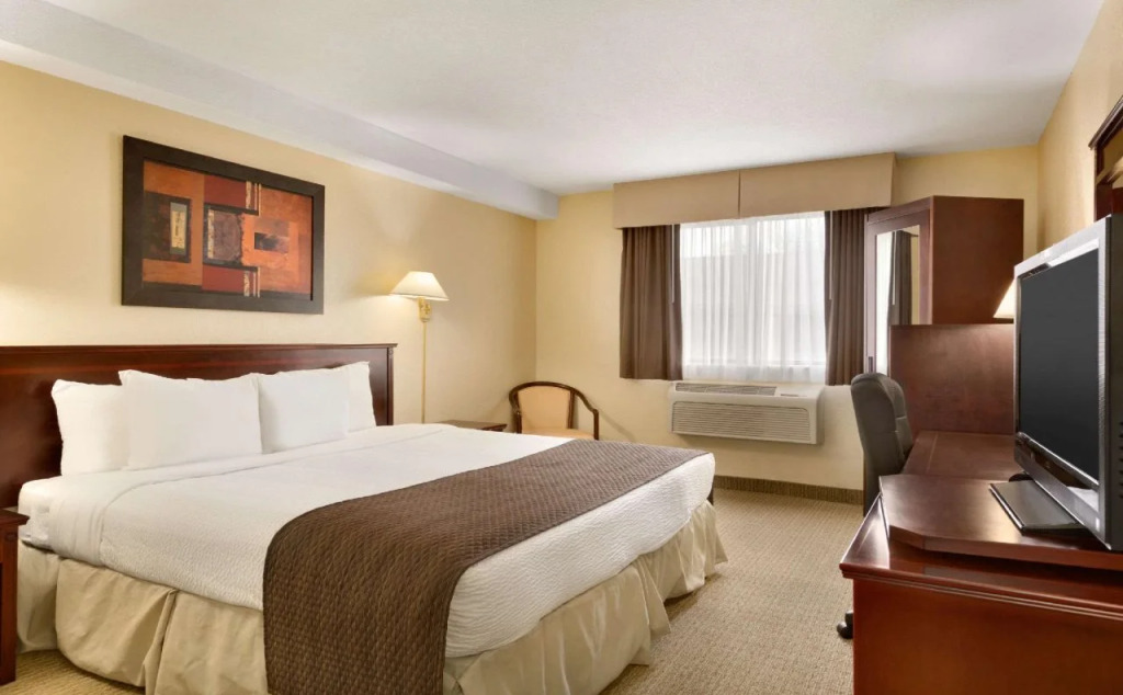 wallaceburg inn