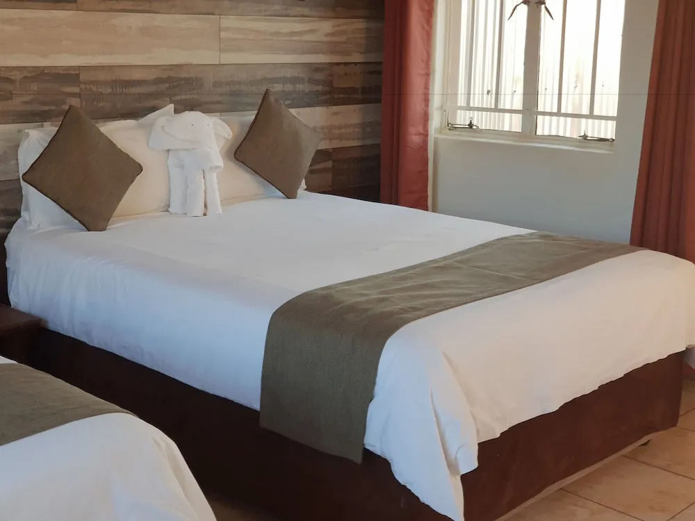 Kalahari Sands Guest Lodge
