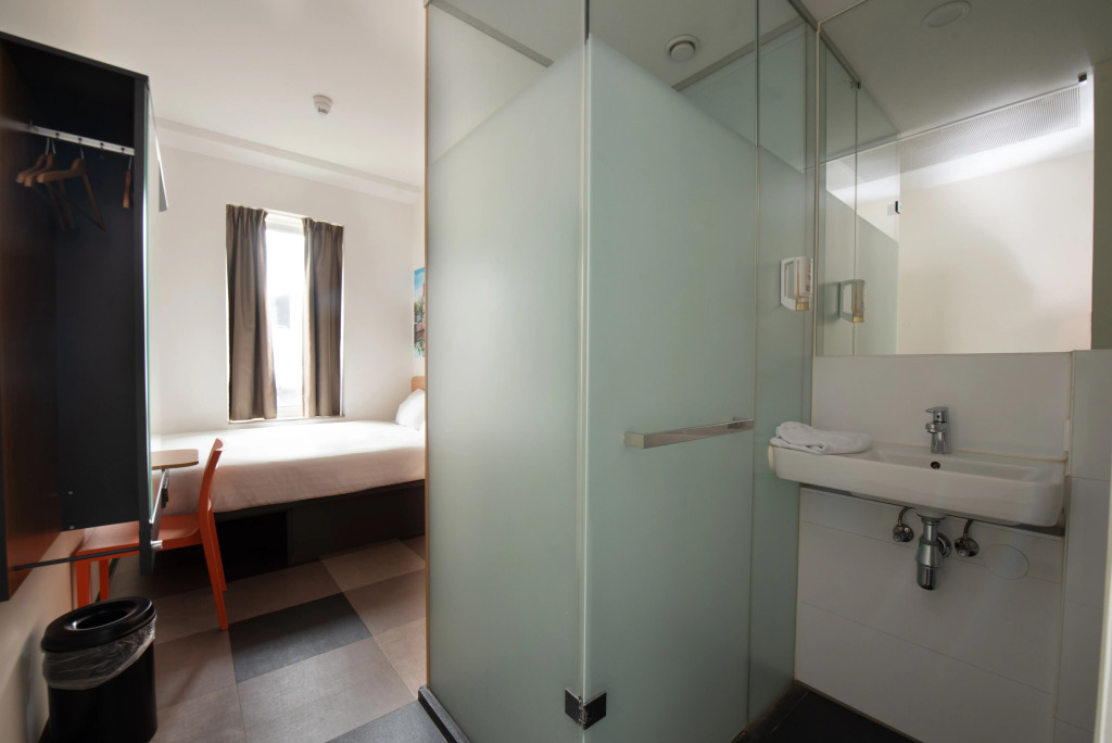 easyHotel Amsterdam Arena Boulevard