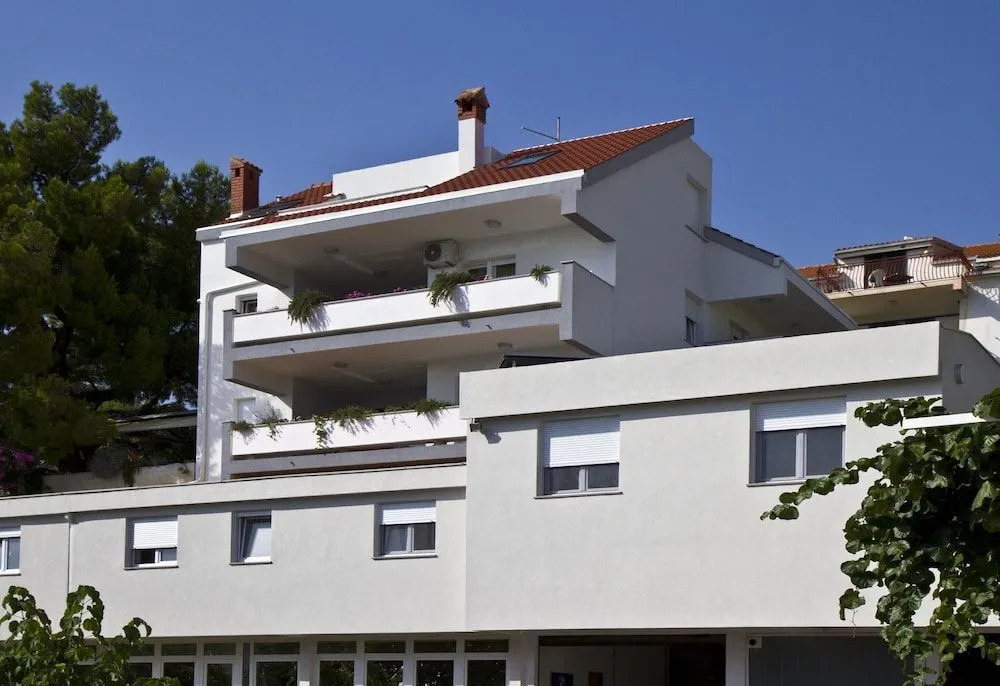 Apartment Topic near the beach