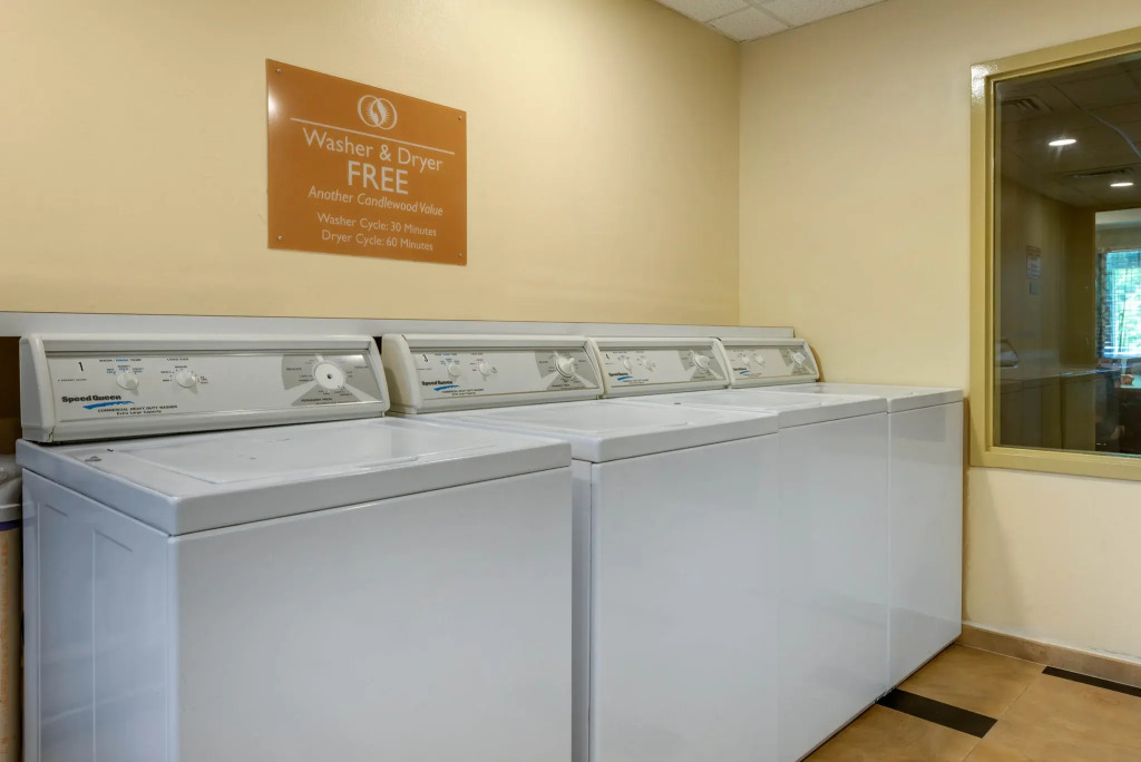 Candlewood Suites Fort Myers/Sanibel Gateway by IHG