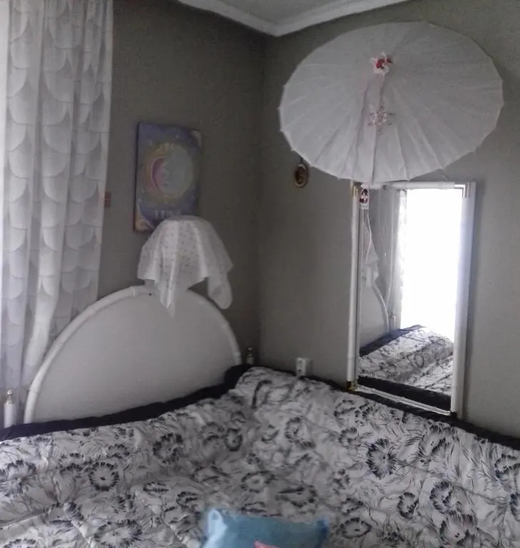 Comfortable House Center (1)