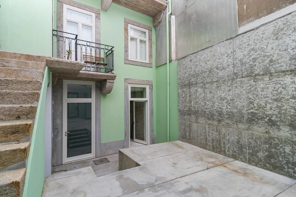 Porto Fancy Deluxe Apartment by GuestReady