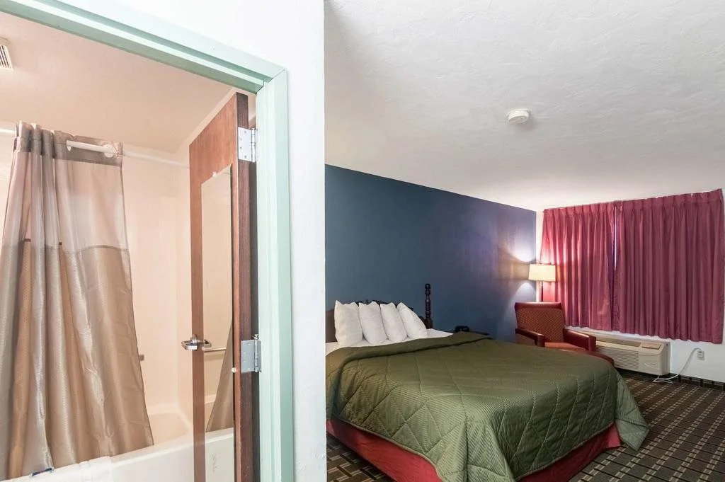 Premier Inn & Suites