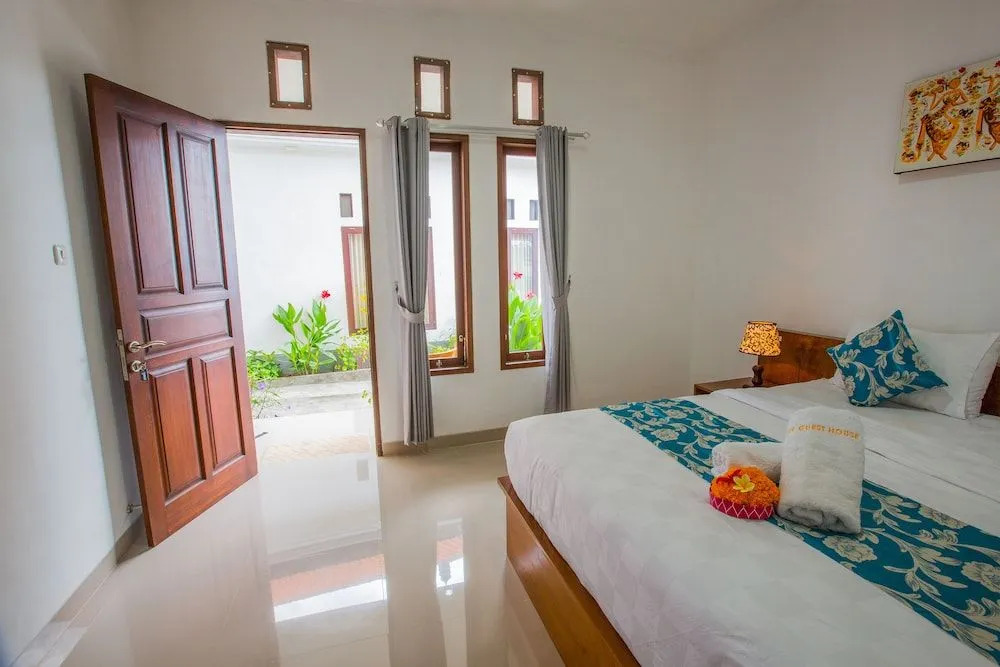 Arie Guest House