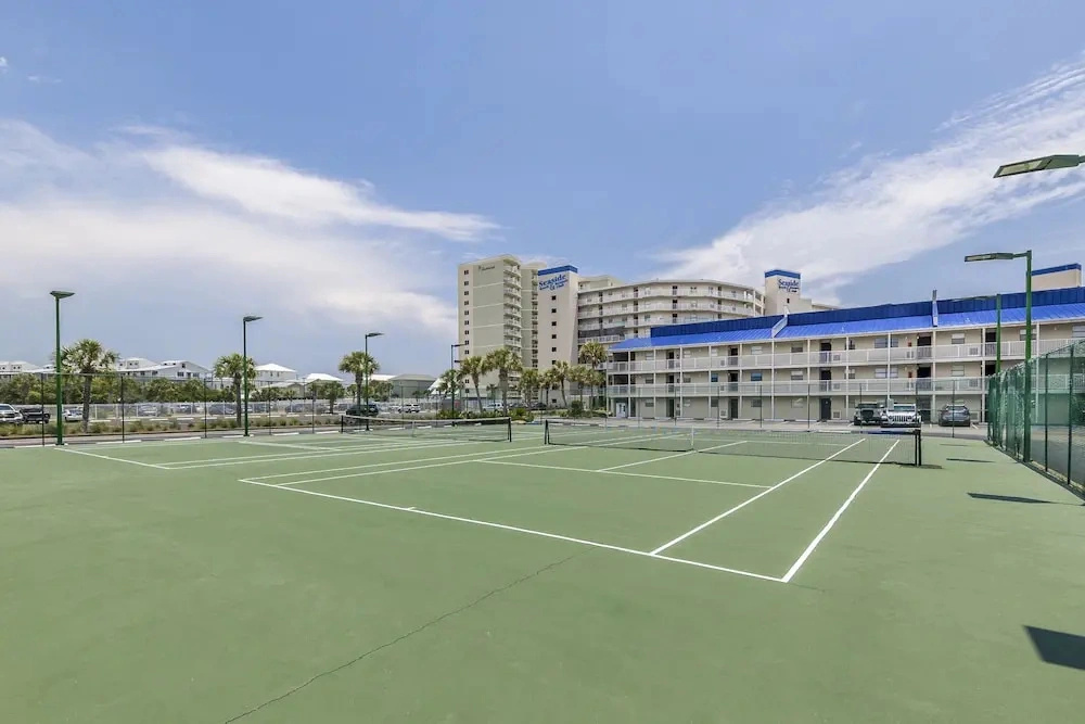 Seaside Beach & Racquet 1111