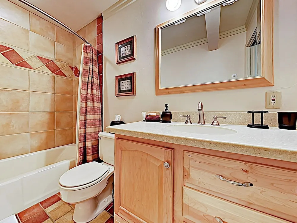 New Listing! Newly Updated Ski W/ Hot Tub 2 Bedroom Condo