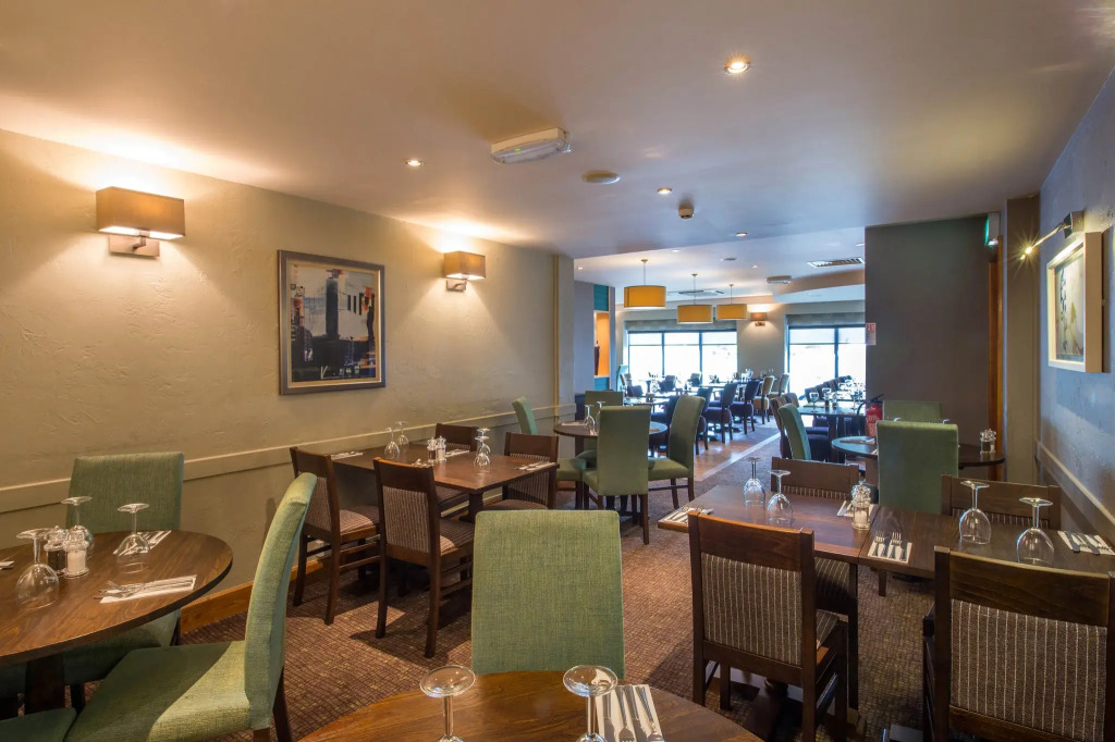 Premier Inn Poole North