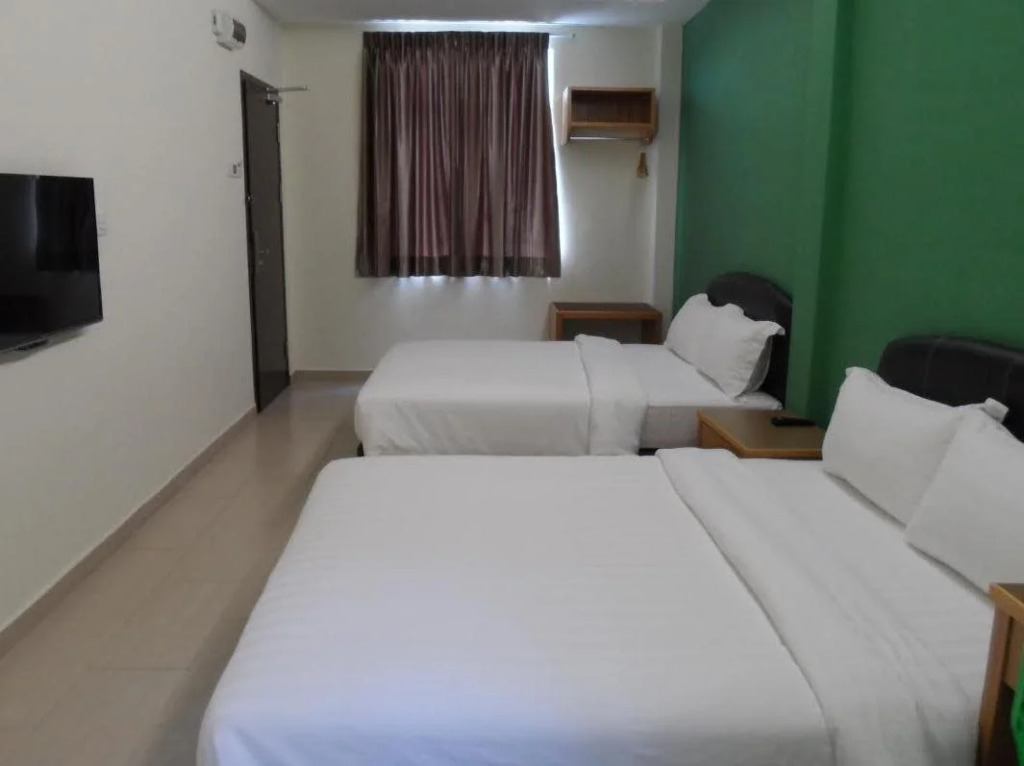 Hotel Grand Court Inn