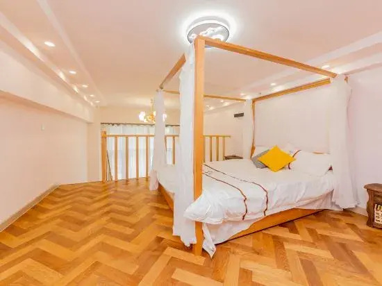 Su·Yijing Light Luxury Apartment (Fufu Road Branch)