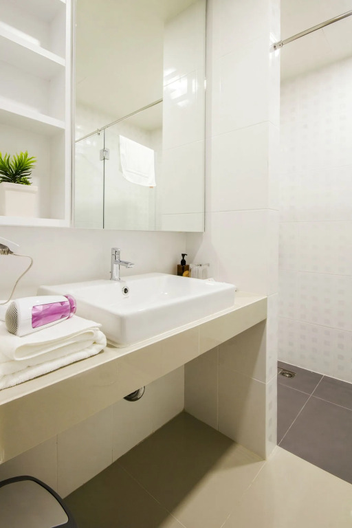 Karin Hotel And Serviced Apartment