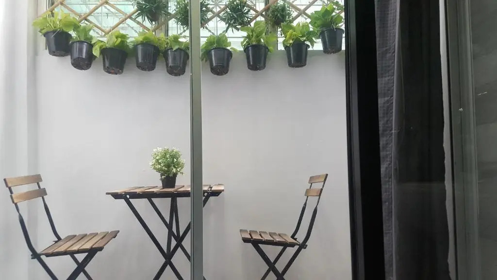 Haus Sathorn 21 Bed and Breakfast