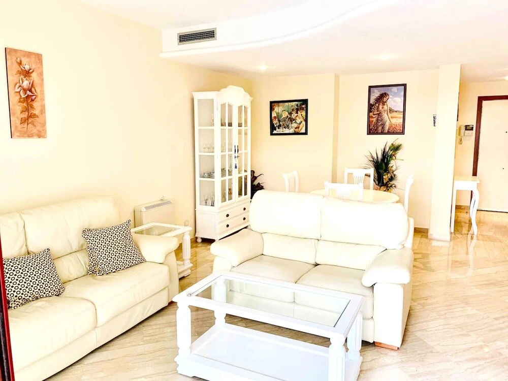 Apartment with 2 Bedrooms in San Pedro Alcántara, with Wonderful City View, Pool Access, Furnished Terrace - 300 M From the Beach