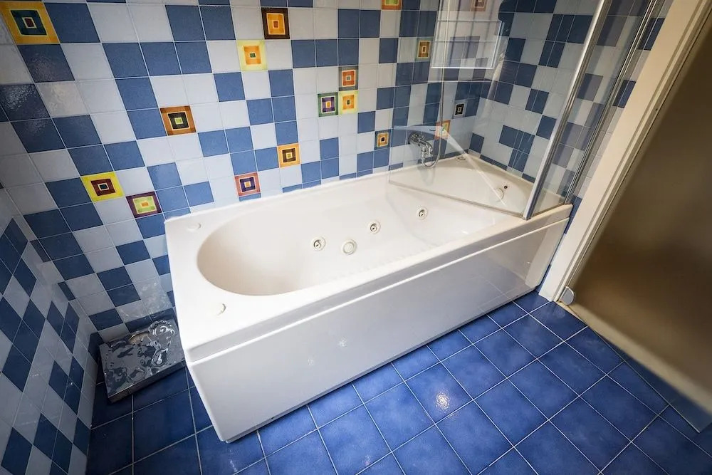 B&B Emporio