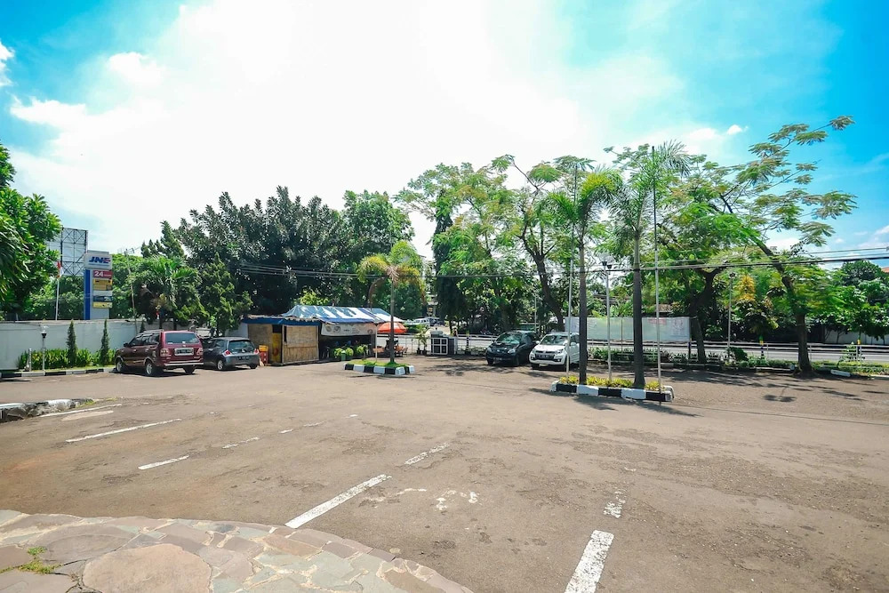 Airy Batununggal Soekarno Hatta 452A Bandung