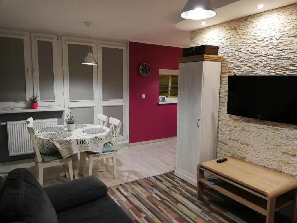 Vanilla Apartment