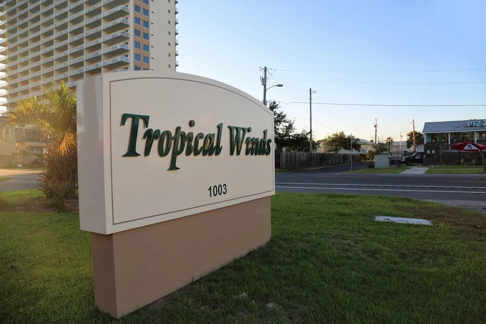 Tropical Winds 303 2 Bedroom Condo by RedAwning