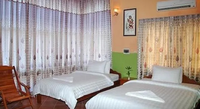 Golden Bayon Guesthouse