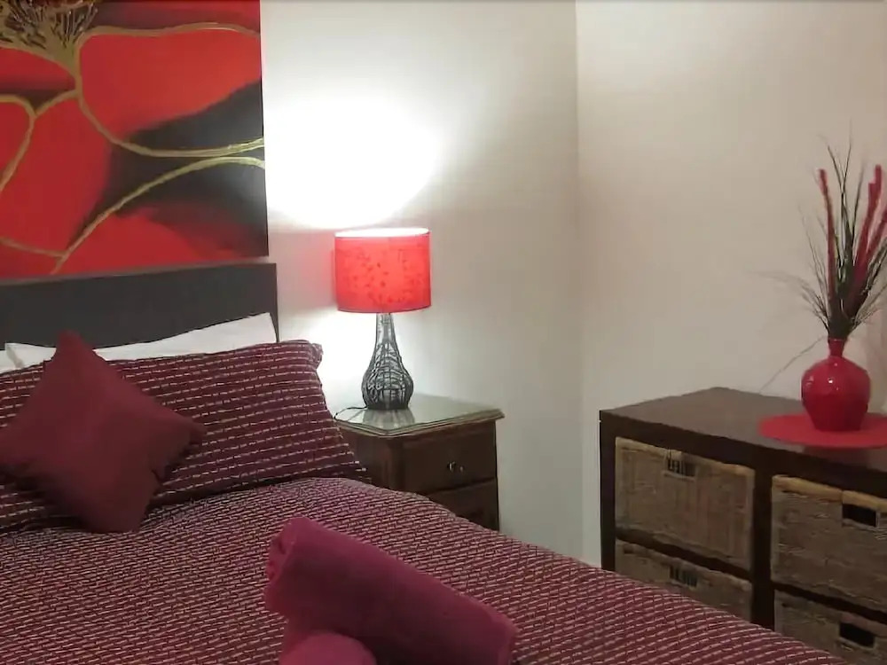 Sea Eagle Manor