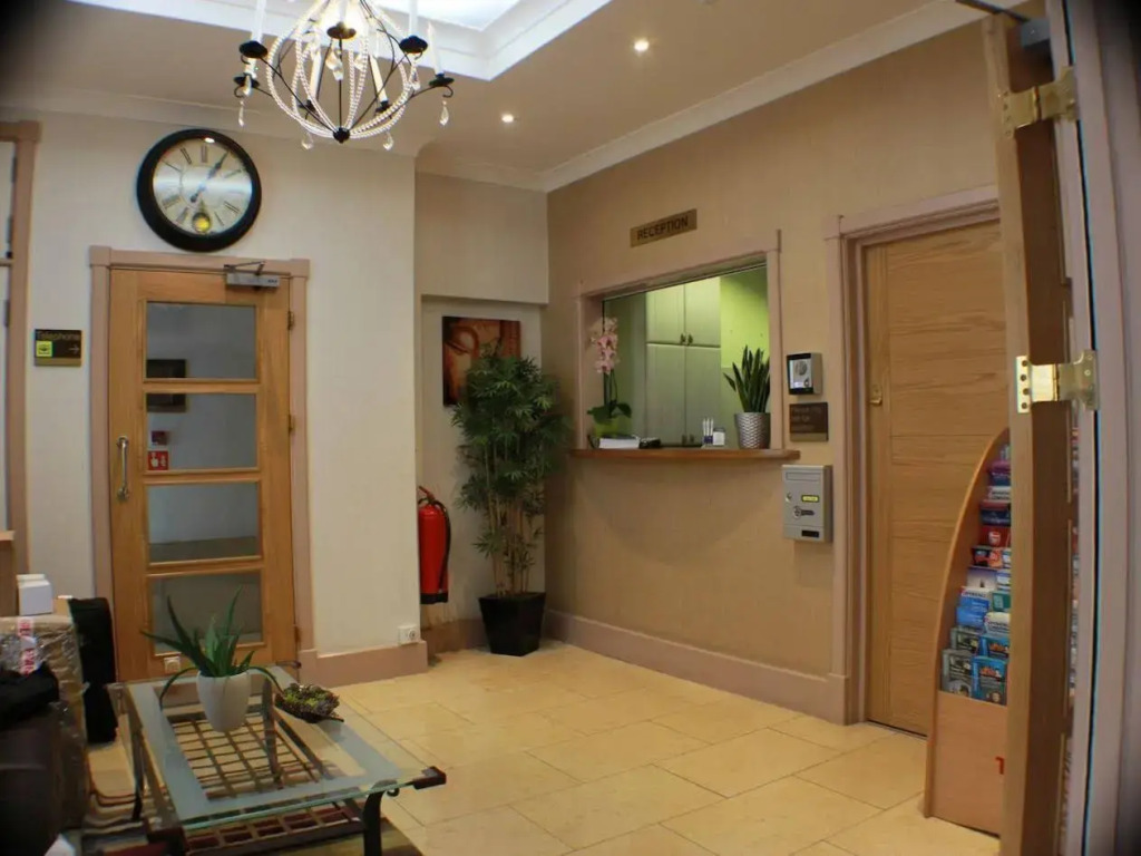 Central Hotel