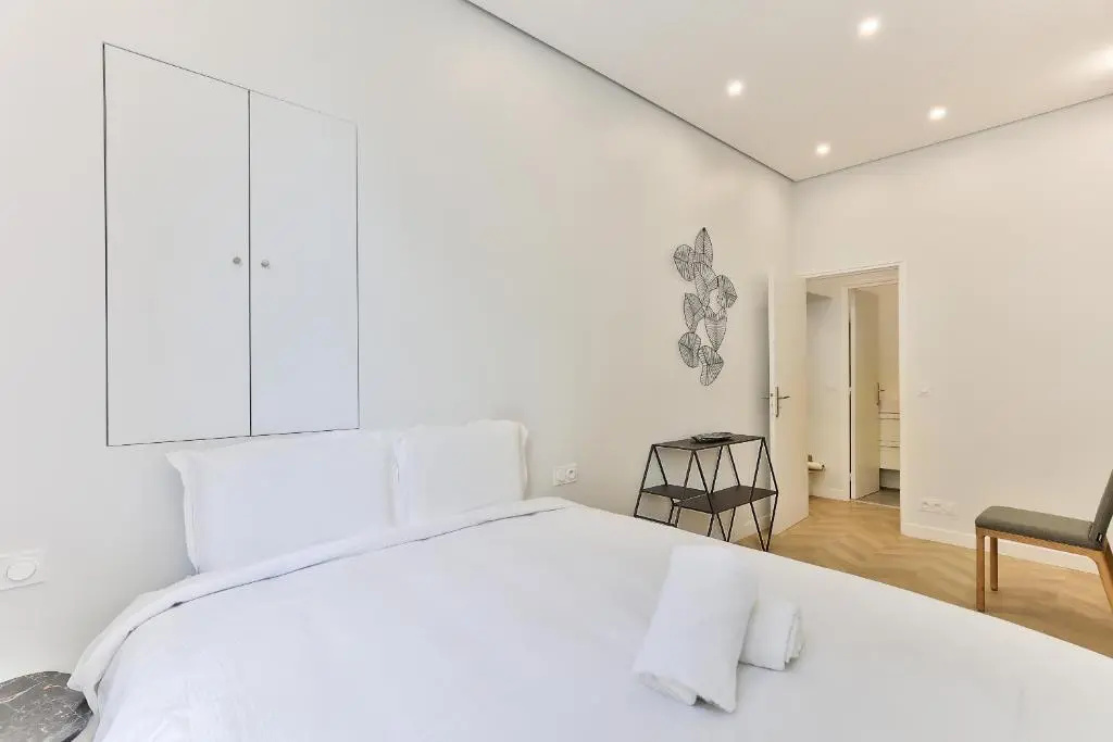 126 - Urban Amazing 3BR Montorgueil