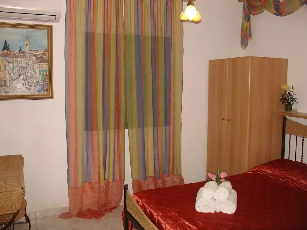 Monambeles Villas 1-bedroom Villa Mary