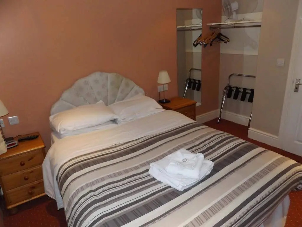 The Mumbles Carlton Hotel