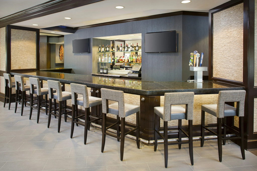 DoubleTree by Hilton Baltimore - BWI Airport