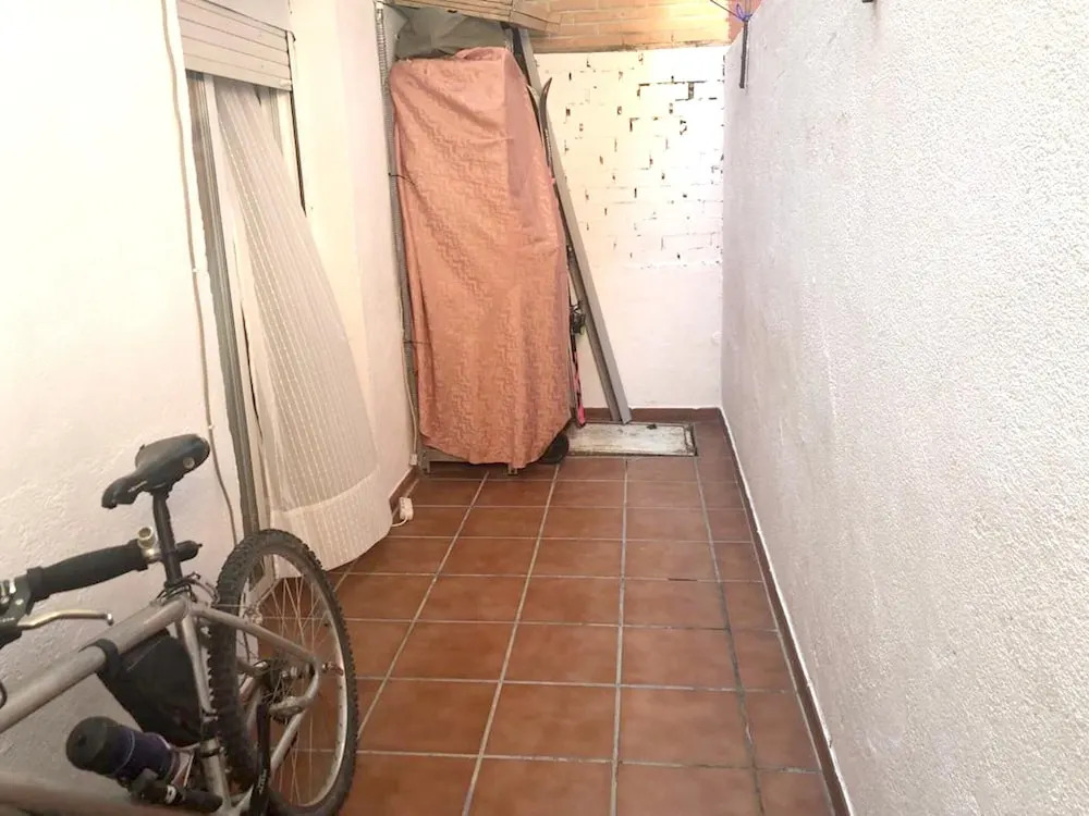 House With one Bedroom in Coslada, With Wonderful City View, Terrace and Wifi