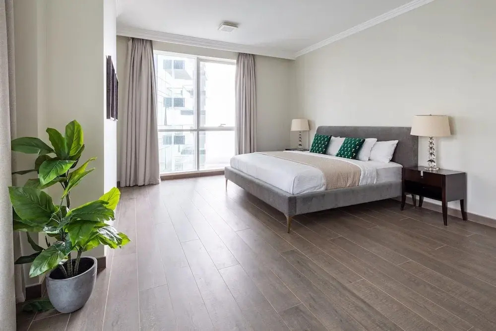 Astonishing & Grand 3BR w/ Beach Views & 2 Balconies!