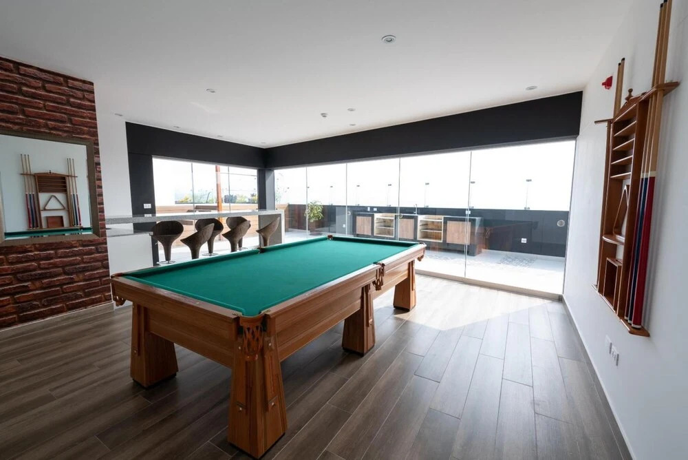 Modern 1 BR Barranco Apartment High Floor