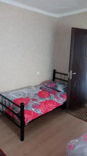 Natvrisa Guesthouse