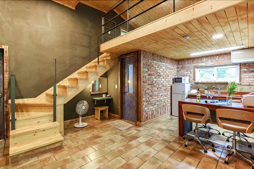 Gyeongju Rosso House Pension