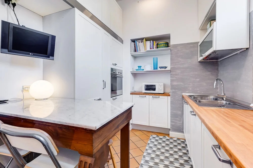Colosseum Terrace Apartment