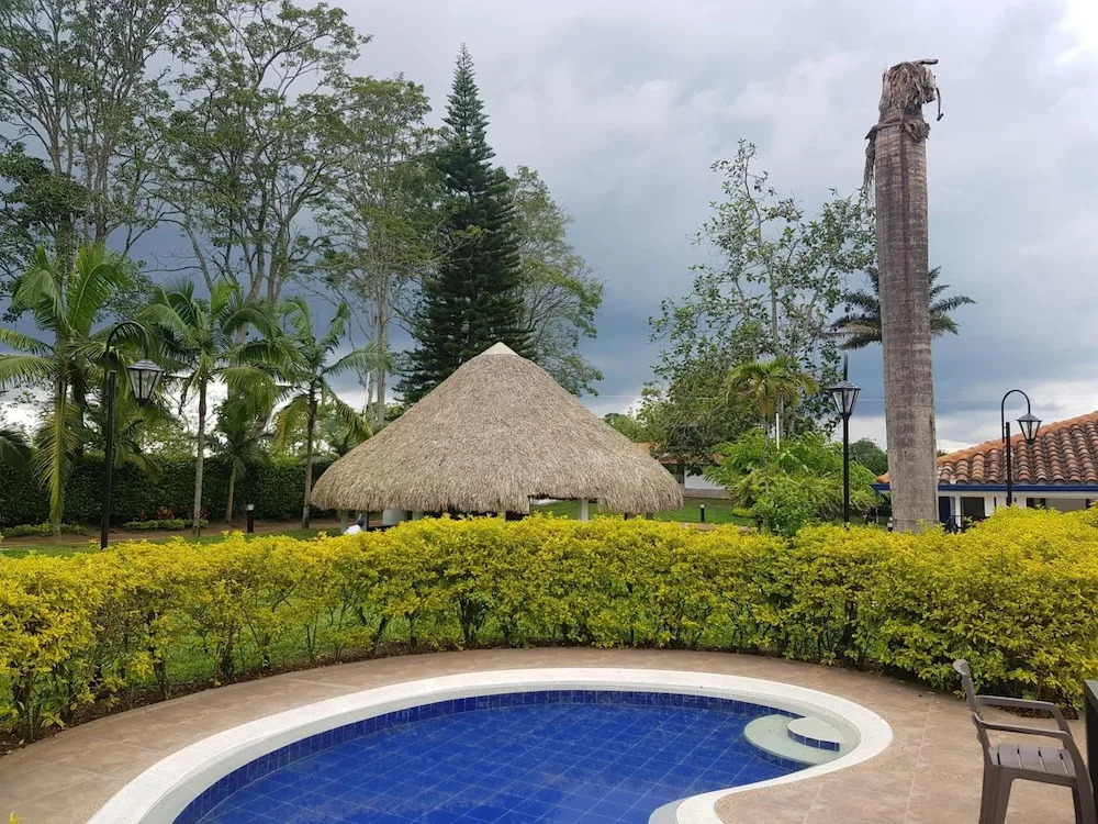 Hotel Campestre Santa Lucia