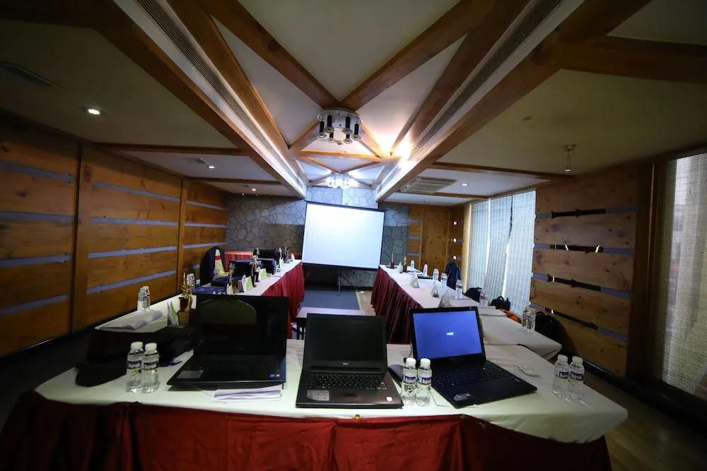 Hotel Marg Krishnaaya