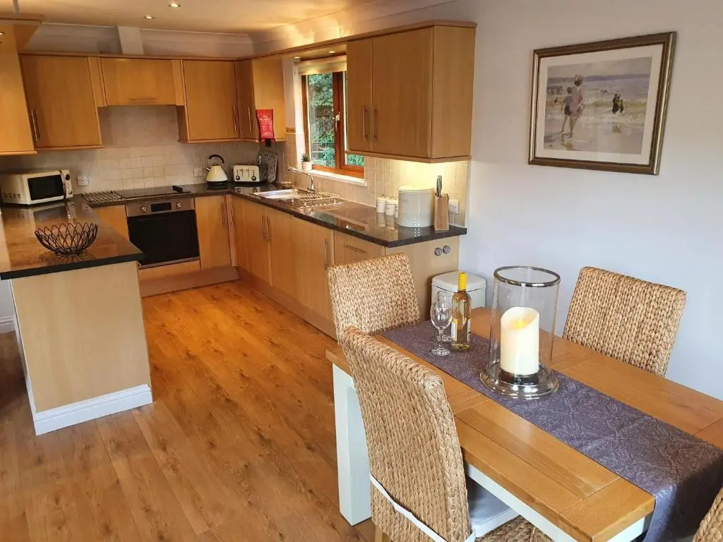 Stunning 2 Bedroom Pet Friendly Lodge