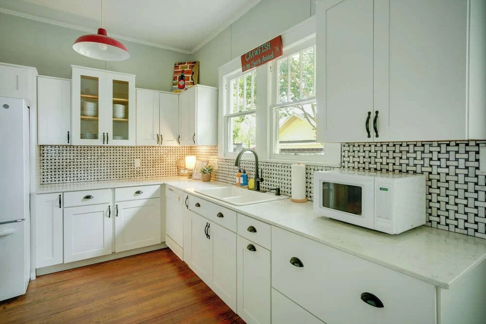 Pet-friendly Historic Home: Downtown Breaux Bridge