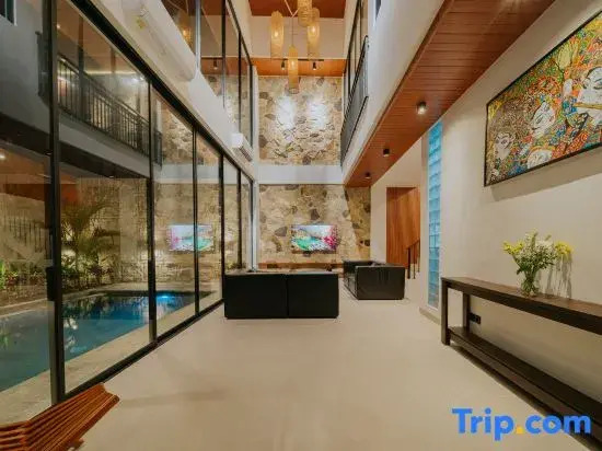 Villa Panda Pandawa - 3 Bedroom Villa with High Ceilings near Pandawa Beach