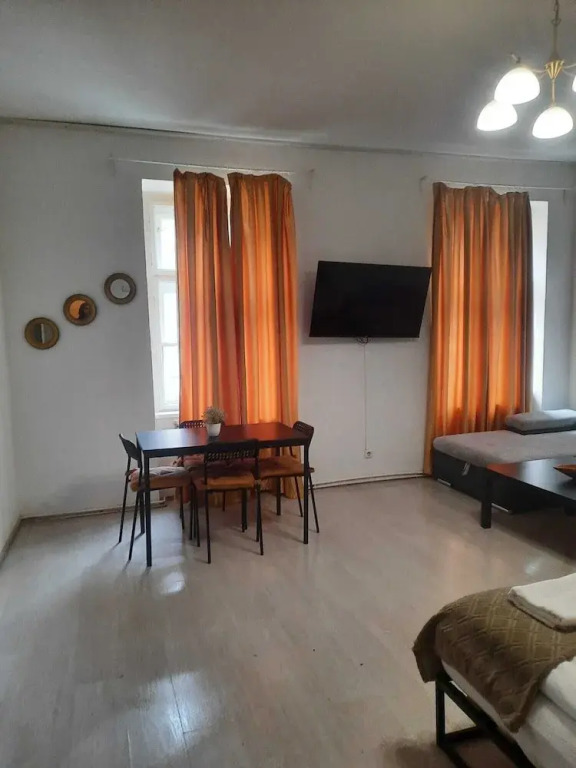 Budget 2BR Apartment For Extended Stay