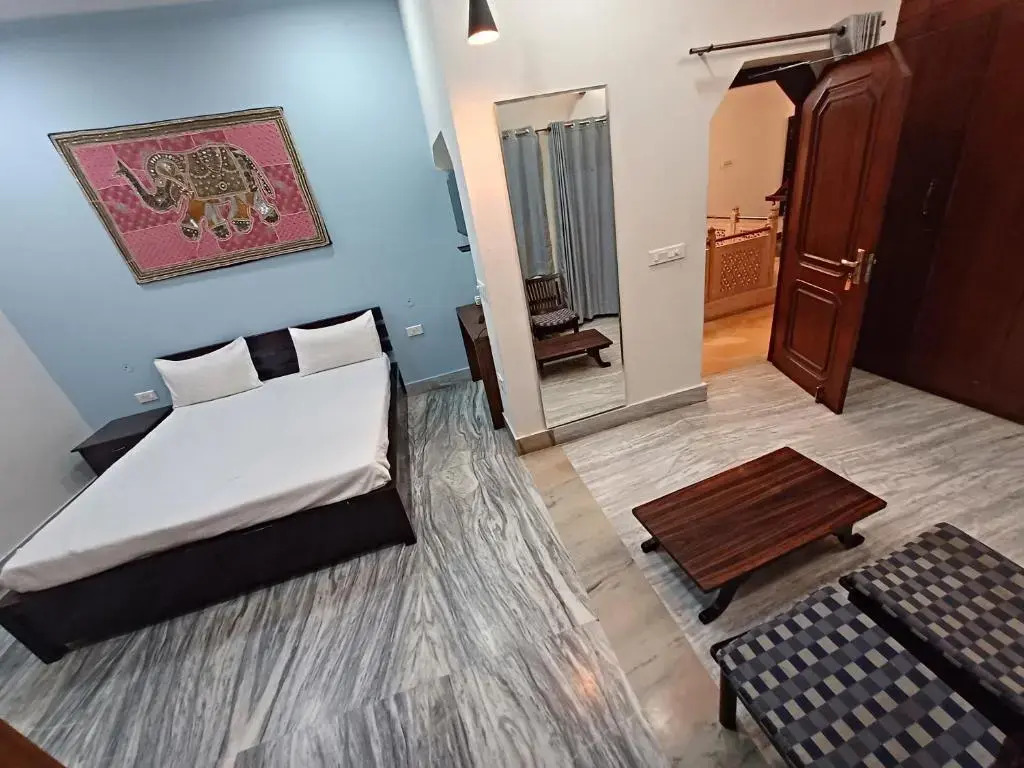 Natraj Palace