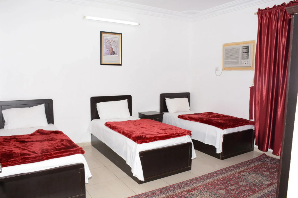 Al Eairy Furnished Apartments Al Madinah 9
