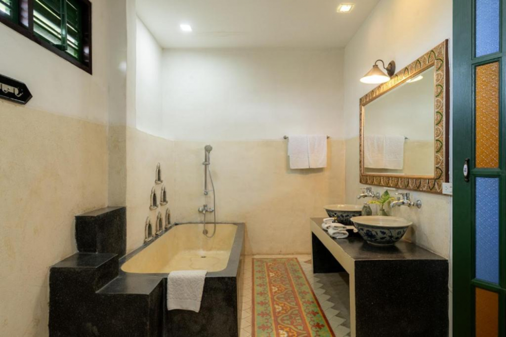 Cheva Gallery Boutique Hotel