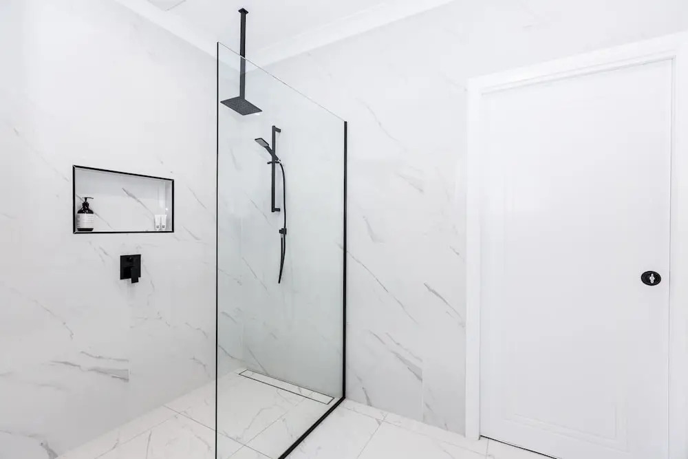 Two Ten Luxury CBD Accommodation