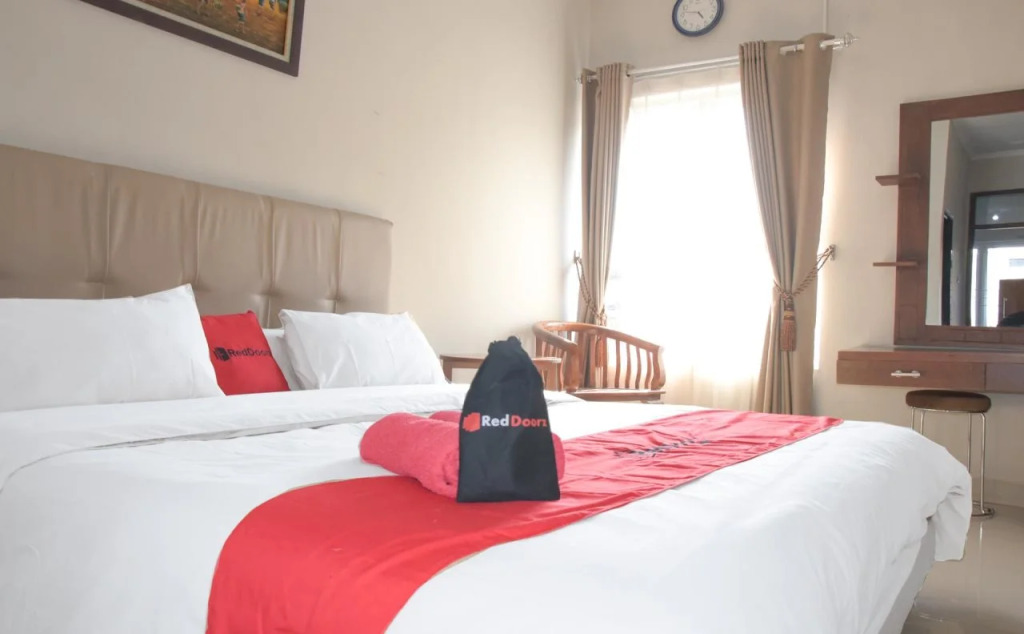 Kutilang Syariah Guest House by RedDoorz