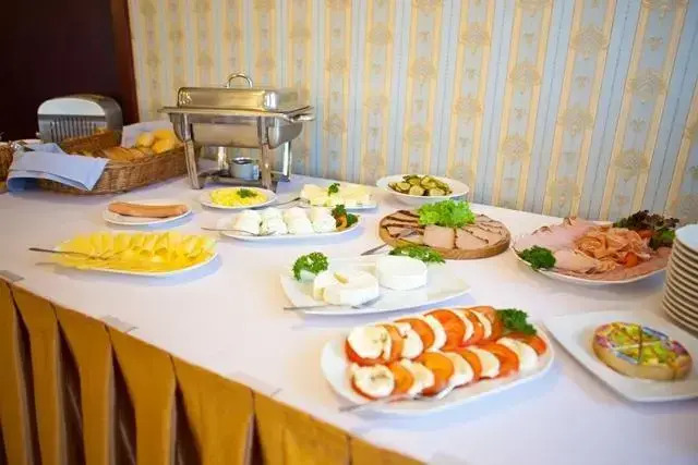 Hotel 3